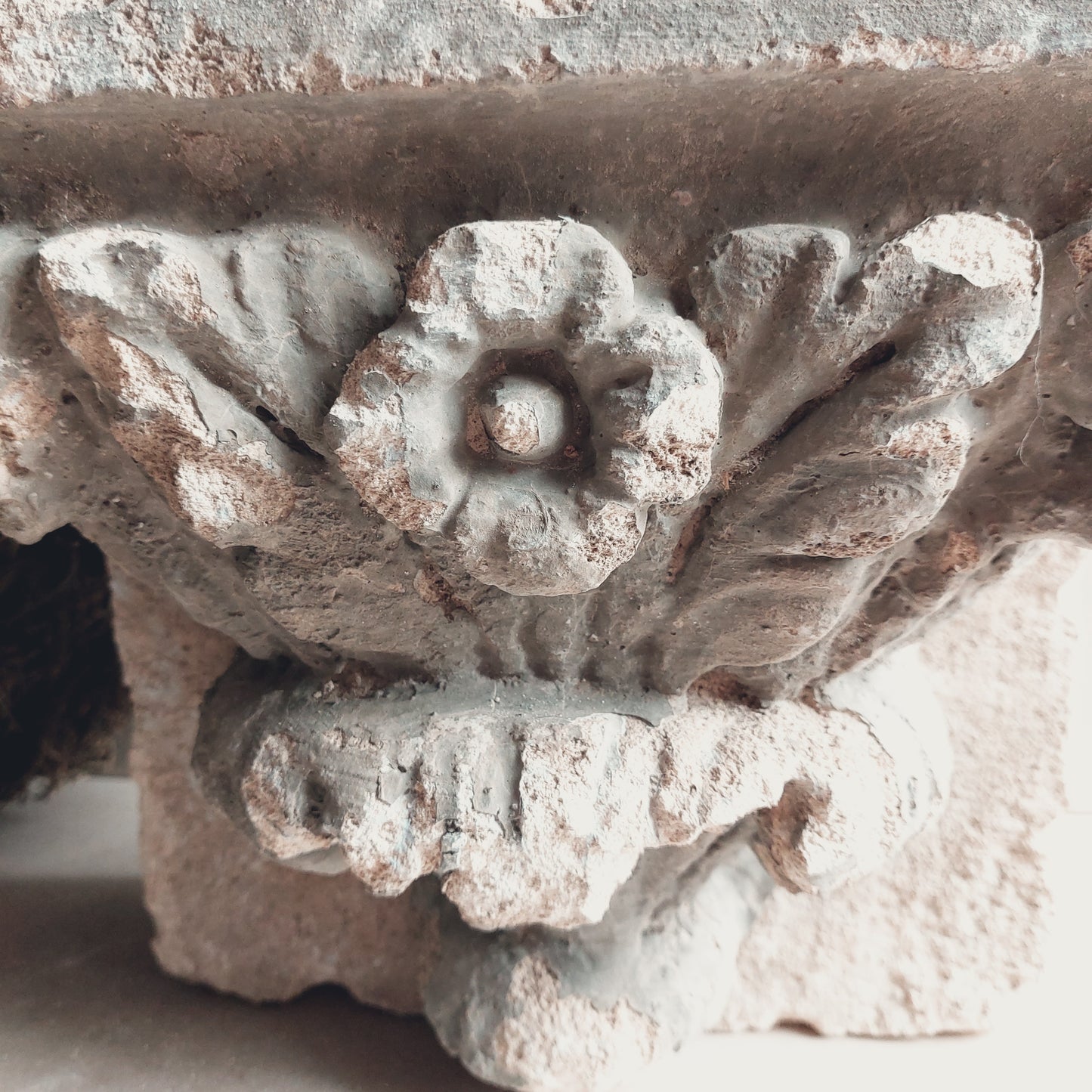 Stenen ornament beton console grijs landelijk 1